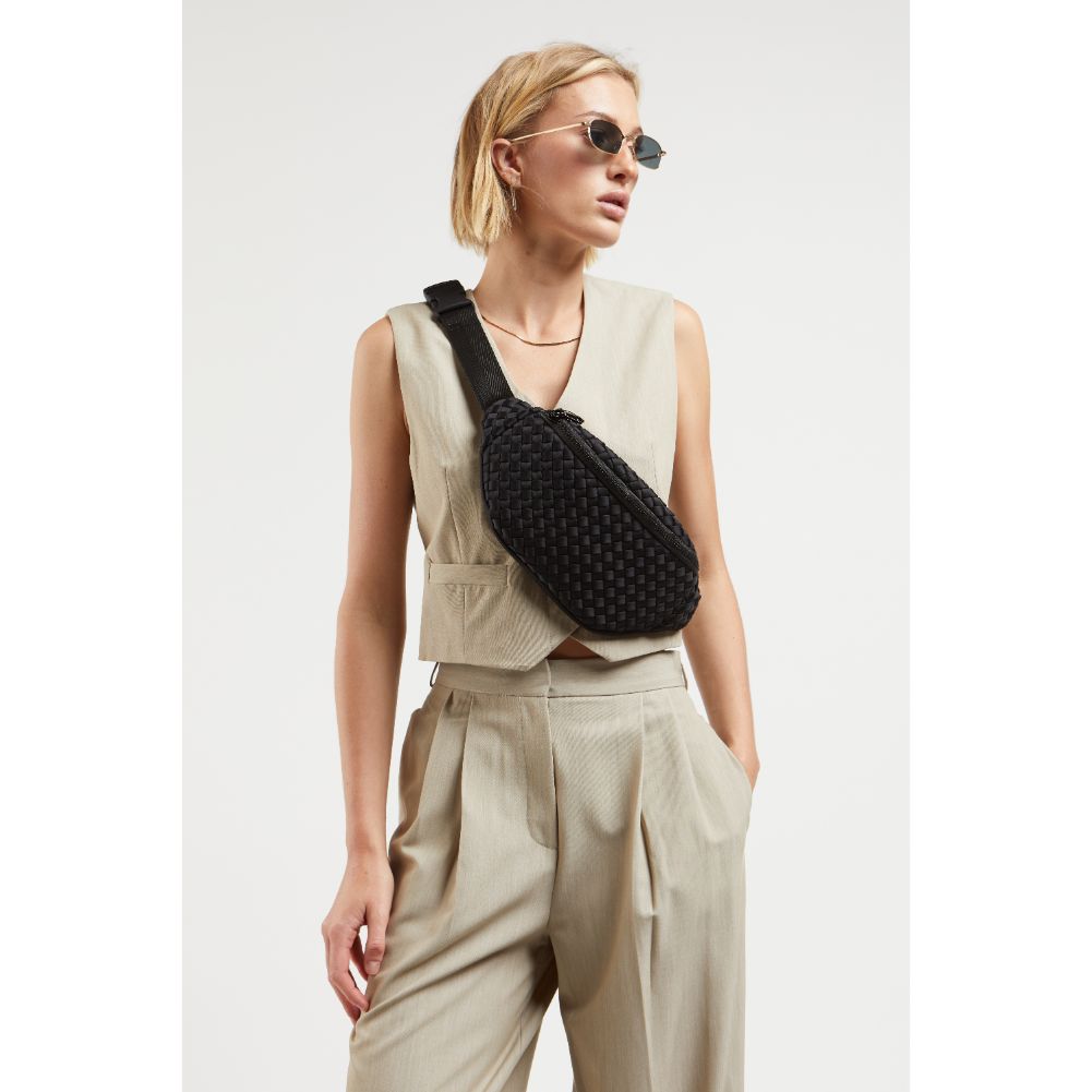 Sol & Selene Aim High Belt Bag