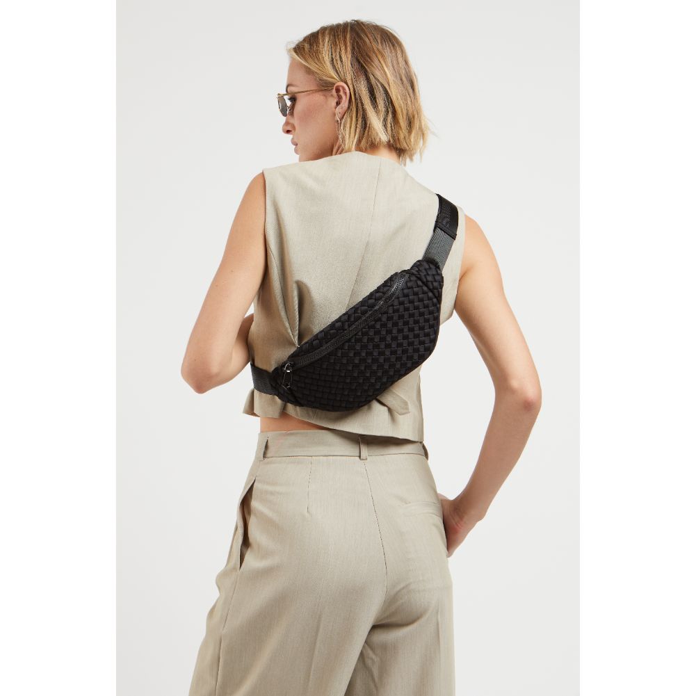 Sol & Selene Aim High Belt Bag