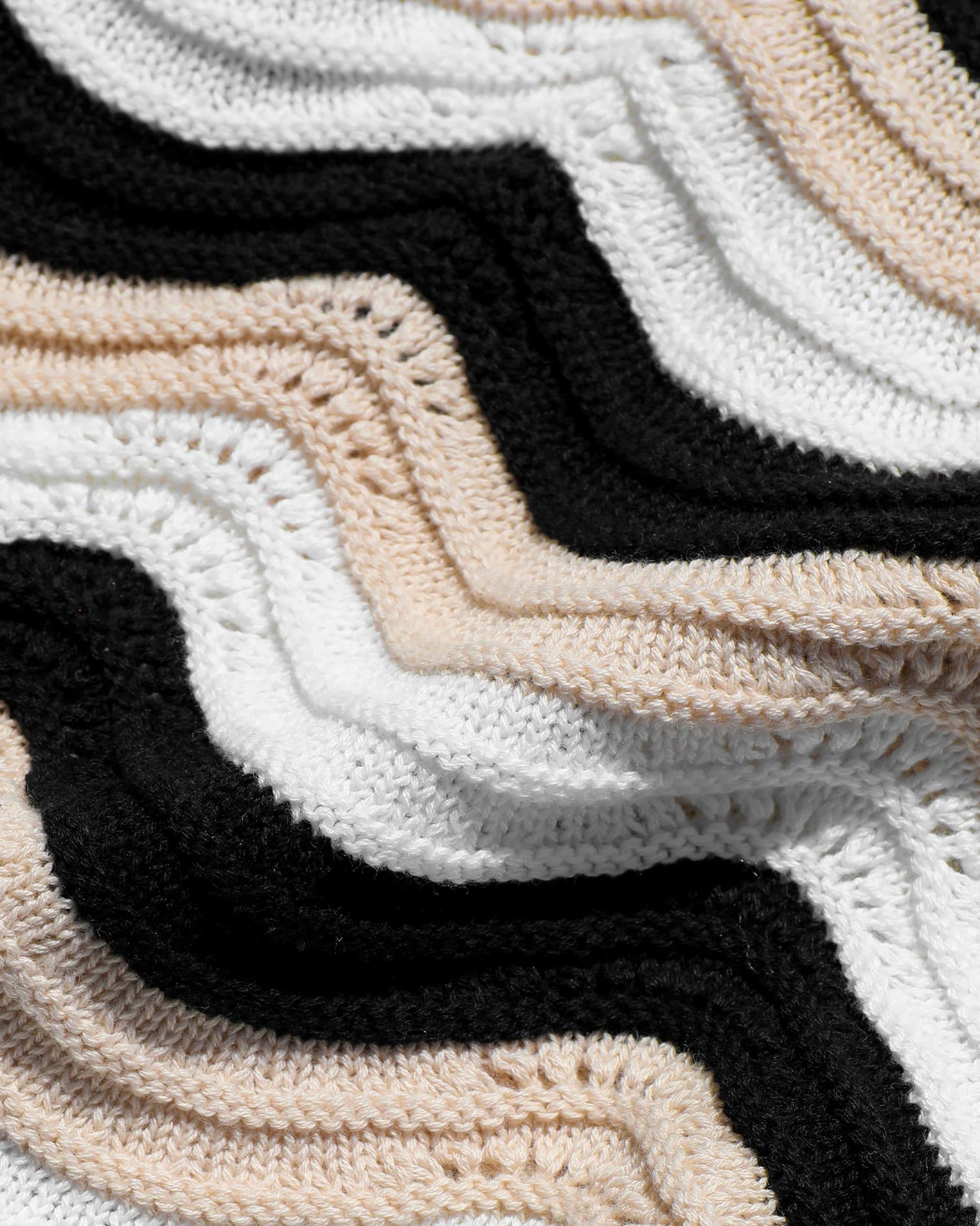L*SPACE Make Waves Knit Short